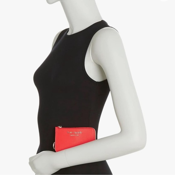 Kate Spade Card Holder - Picture 4 of 4